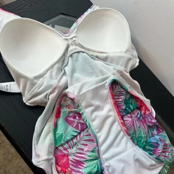 Swimsuits For All Women's Twist Front V-Neck Swimdress Hawaiian Floral Size 10 - Picture 14 of 16